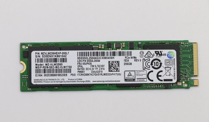 Lenovo 256GB M.2 SSD with PCIe 3.0 x4 interface, designed for Lenovo ThinkPad systems, enhances storage performance.