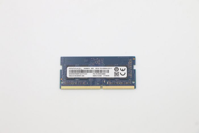 Lenovo SODIMM memory module, 4GB capacity, DDR4 technology, 3200MHz speed, 1.2V power requirement, suitable for laptops.
