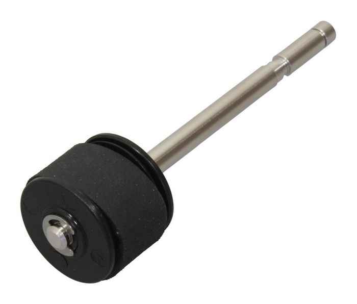 Lexmark MPF pick roll assembly with flanges and clip