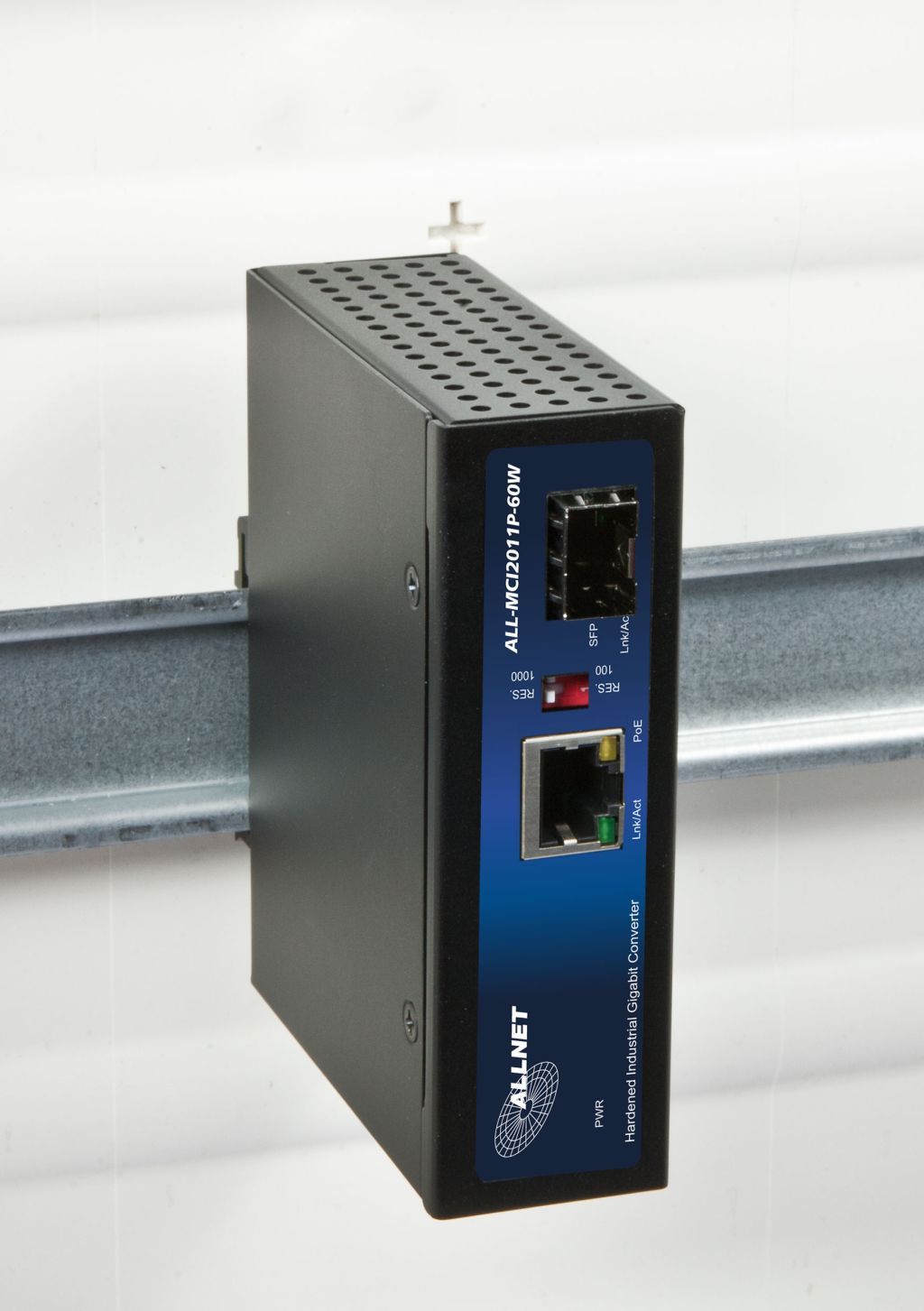 ALLNET media converter Industrial PoE (15.4W/30W/60W) to 1000BASE-SX/-LX single/multimode SFP Mini-GBIC connection / DIN / "ALL-MCI2011P-60W"