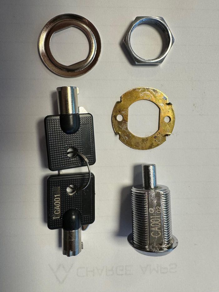 Charge Amps Aura Push lock incl. key (CA001)