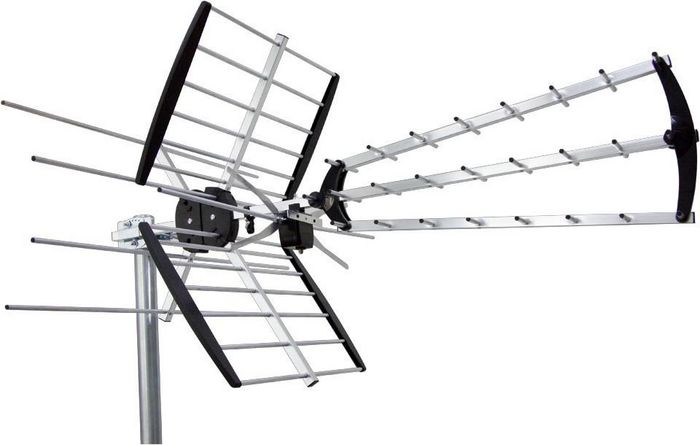 Maximum COMBO212 outdoor UHF/VHF antenna