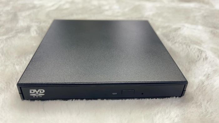 CoreParts DVD RW External Drive SATA Interface with USB2.0 Separate cable for Power and Data