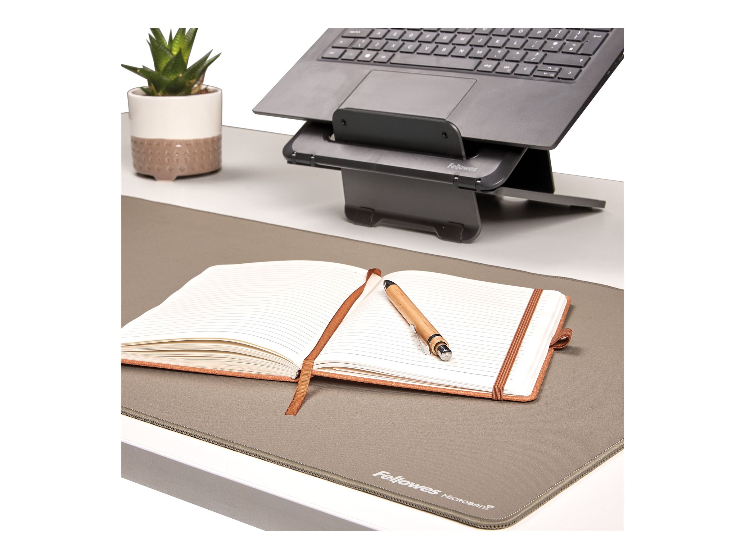Fellowes Breyta skrivemåtte - 80 x 40 cm - gummi - sand