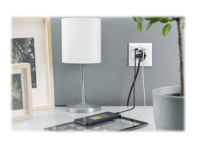 DIGITUS DA-70615 - sokkeludgang - 1 strømsokkel, 2 USB-sokler - hvid, RAL 9003