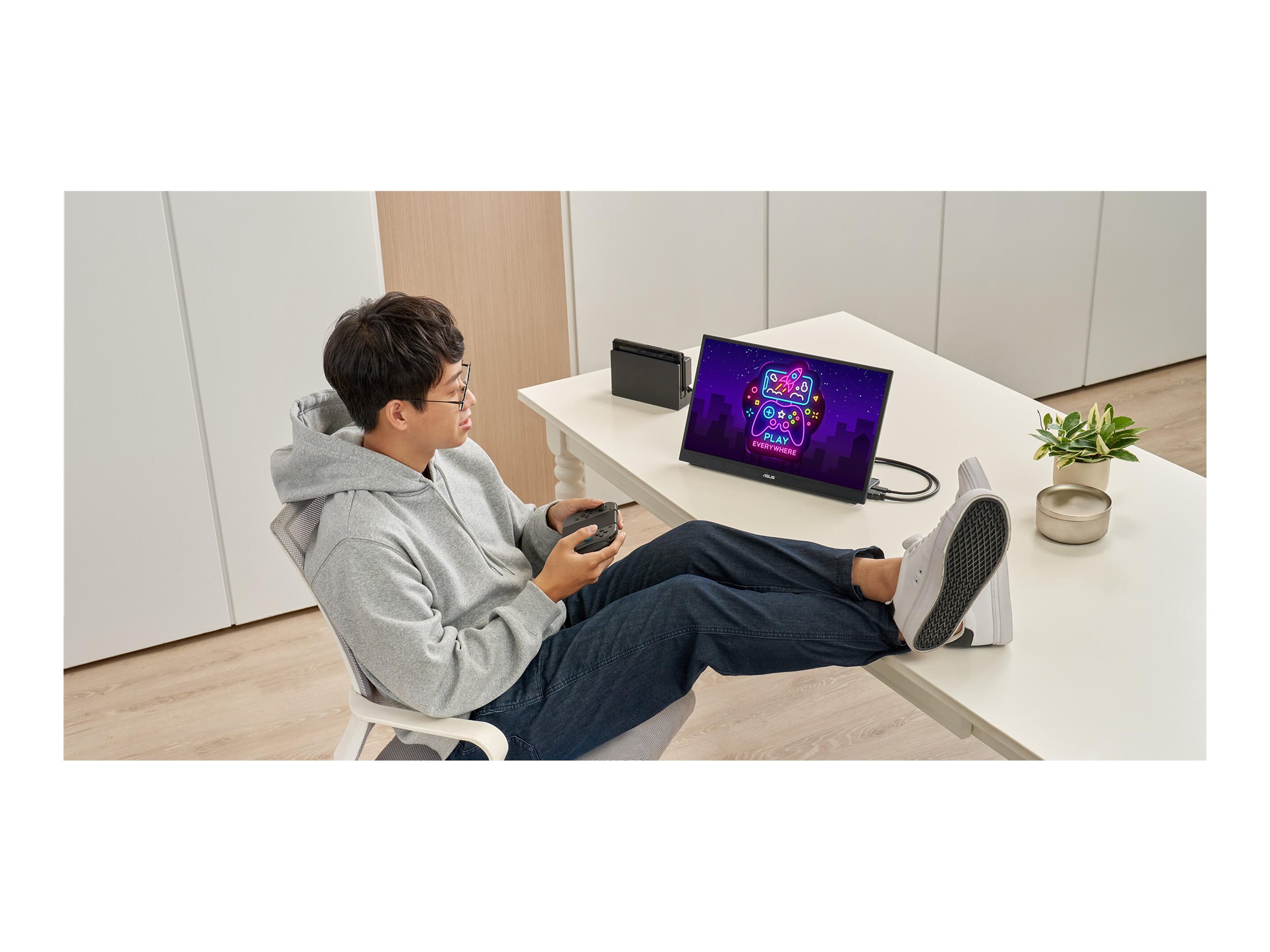 ASUS ZenScreen MB16QHG 16 IPS 2560 x 1600 HDMI USB-C 120Hz