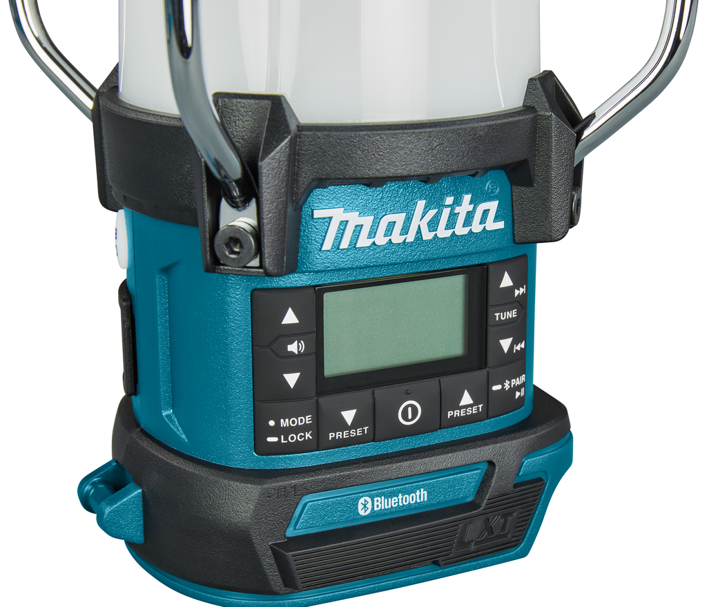 Makita DMR057 Campinglampe med Radio og Bluetooth højtaler