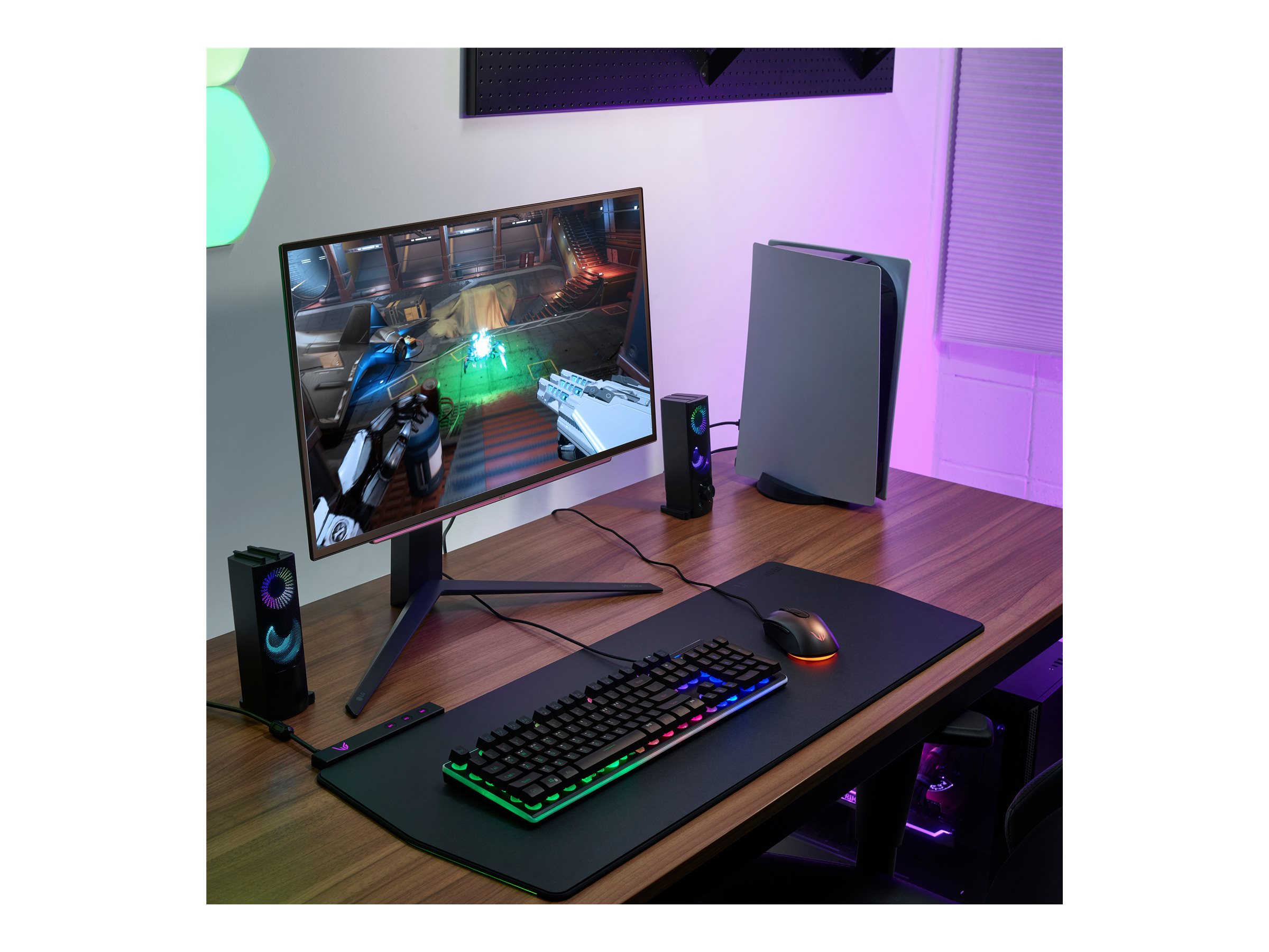 LG UltraGear 27GS95QE-B 27 2560 x 1440 (2K) HDMI DisplayPort 240Hz