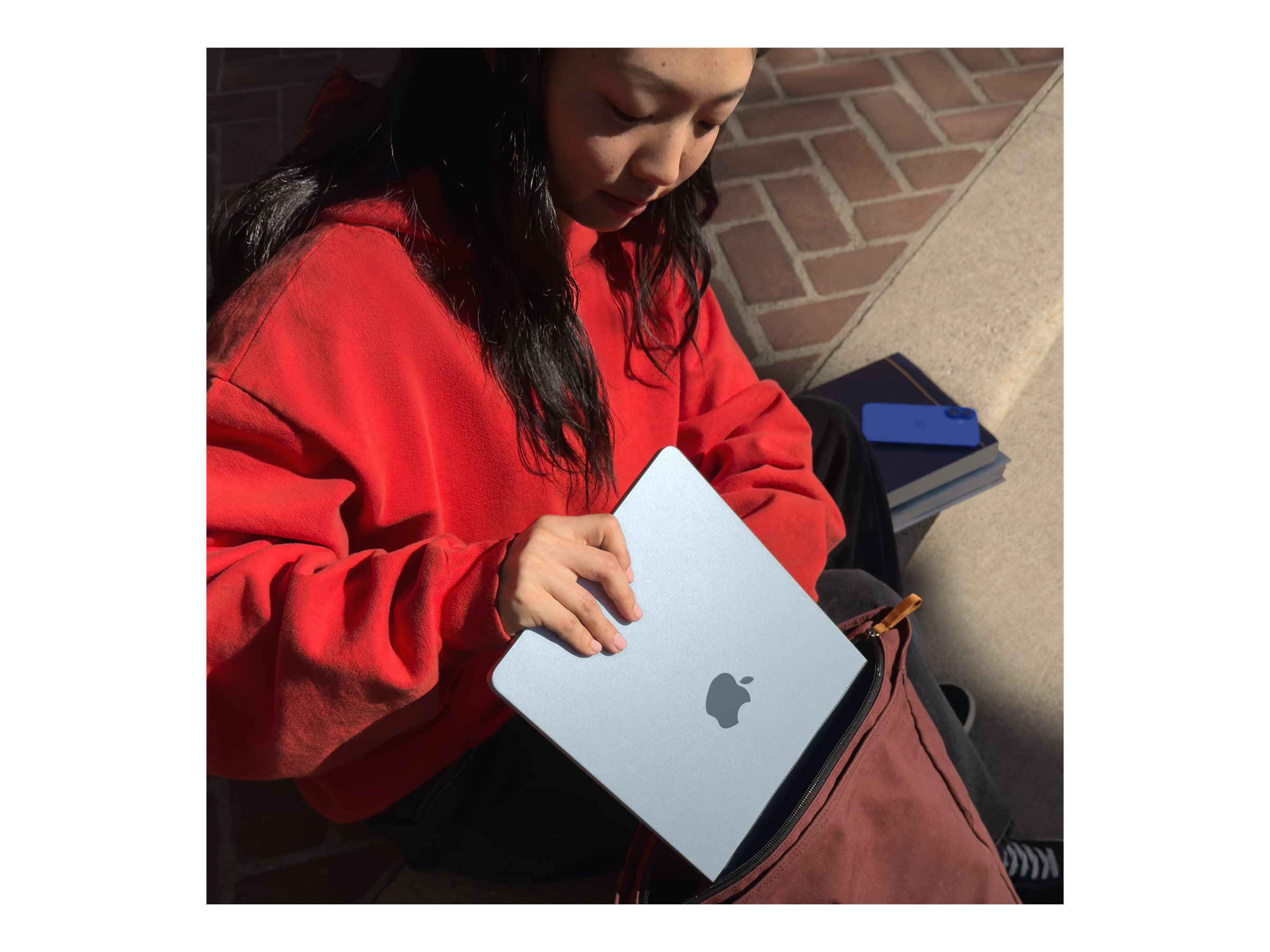 Apple MacBook Air 13.6 2560 x 1664 16GB 512GB Apple M4 10-core macOS Sequoia 15.0