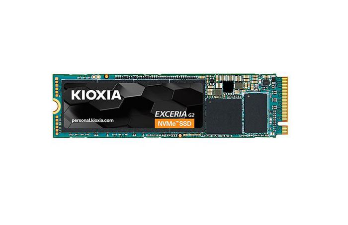 KIOXIA M.2, 2TB, NVMe, 2100 MB/s, 32 GT/s, 80.15 x 22.15 x 2.23 mm, 7.1 g