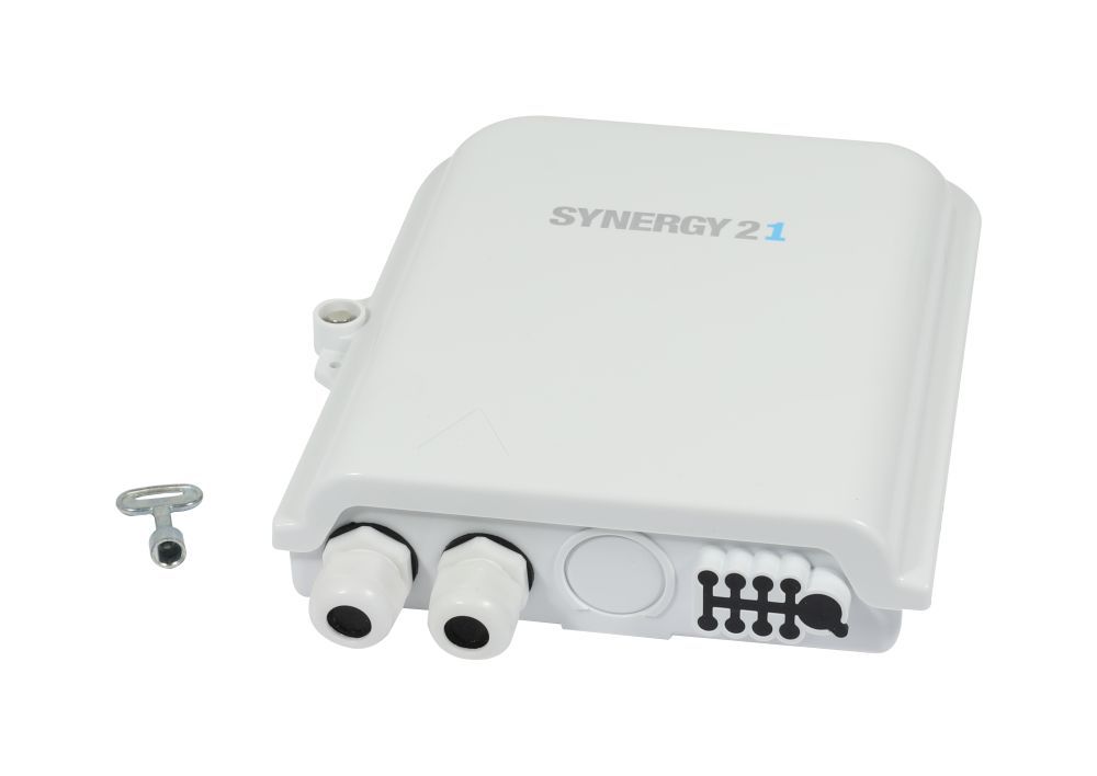 Fiber optic FTTH wall housing, IP65, 2xinput/8xoutput, Synergy 21