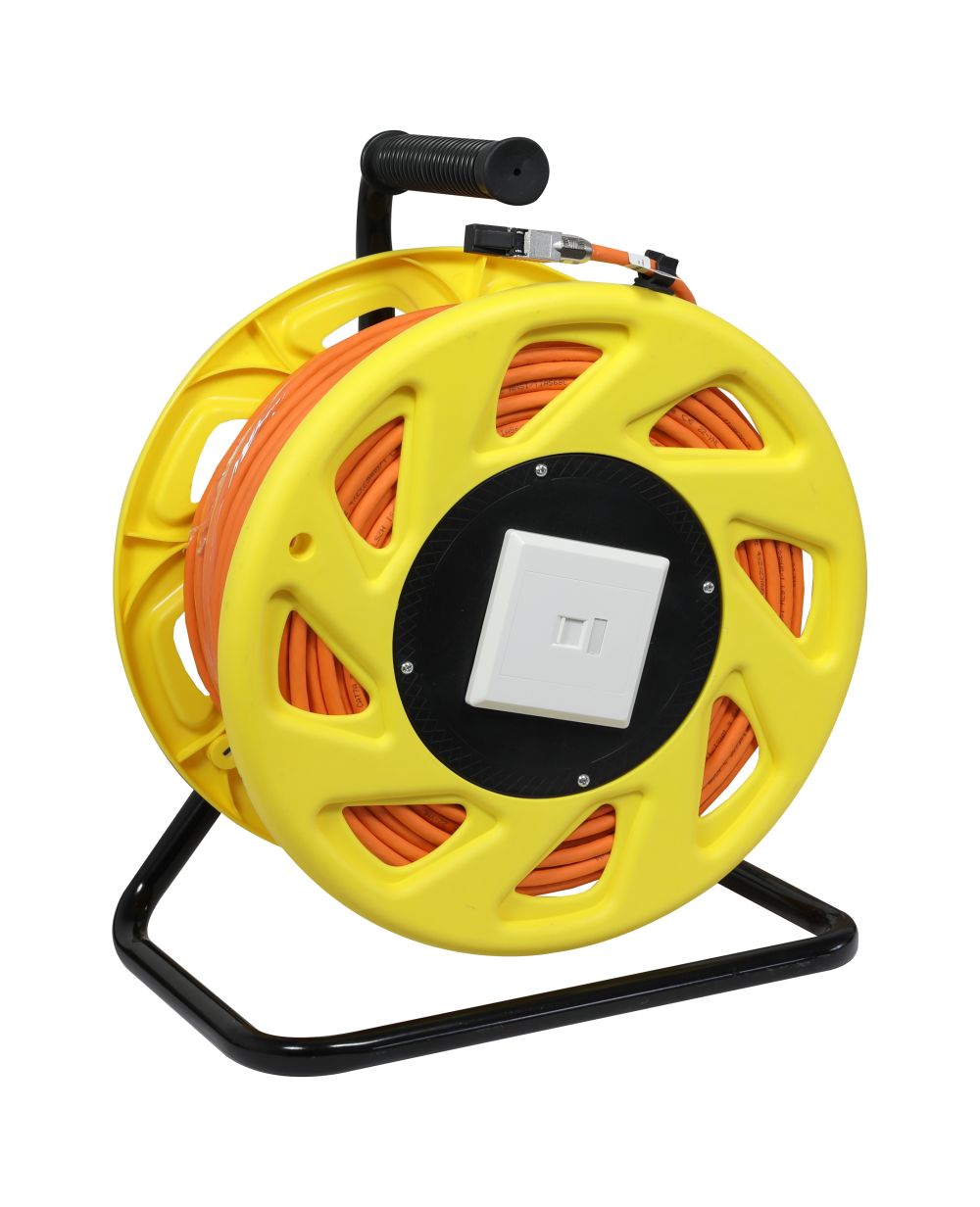 Kabeltrommel CAT6A 90m CAT7A Rohkabel SSTPSFTP mit 1x BuchseStecker RJ45CAT6A LSZH Synergy 21