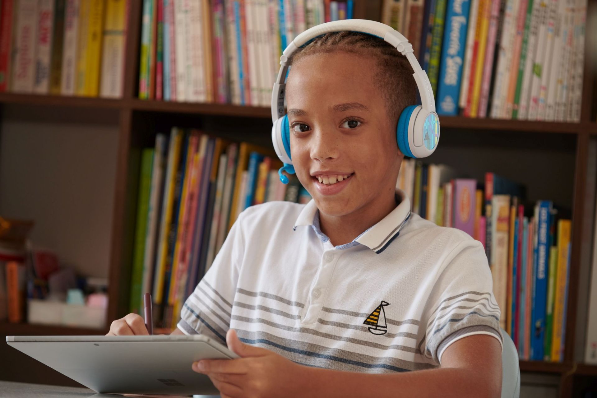 Onanoff Headphones for Children / Homeschooling / Bluetooth / Blue