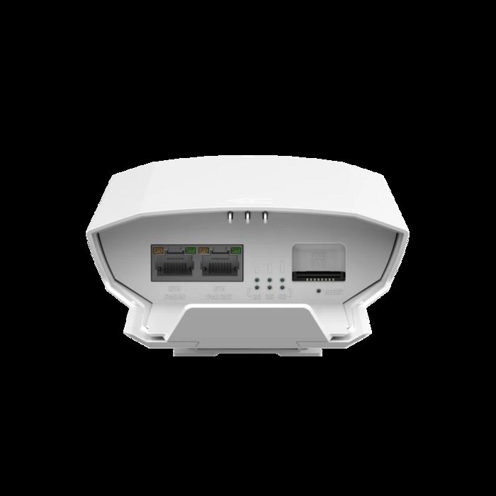 Teltonika Networks OTD140 4G outdoor router with PoE-in/out