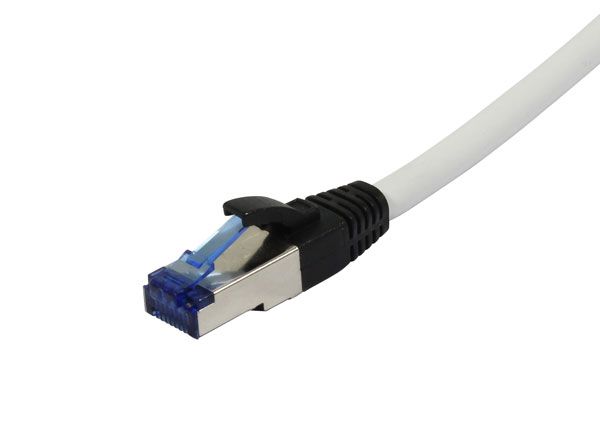 Patch cable RJ45, CAT6A 500Mhz, 7.5m, white, S-STP(S/FTP), PUR(Superflex), outside/outdoor/industrial, AWG26, Synergy 21