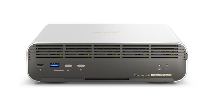 QNAP Intel® Core™ i5-1340PE, 16 GB on board, 1 x 10GBASE-T (10G/5G/2.5G/1G/100M), 2 (Thunderbolt™ 4), 2.24 kg